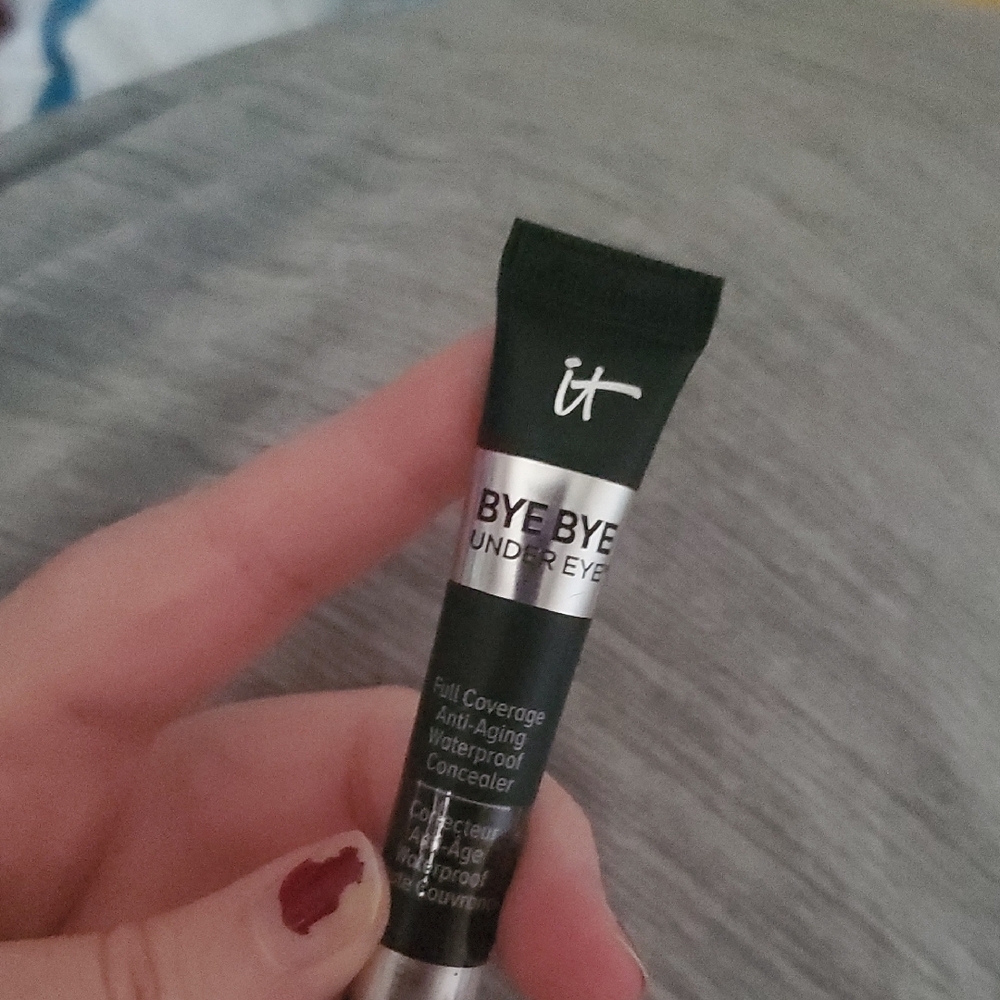 IT Cosmetics Bye Bye Under Eye